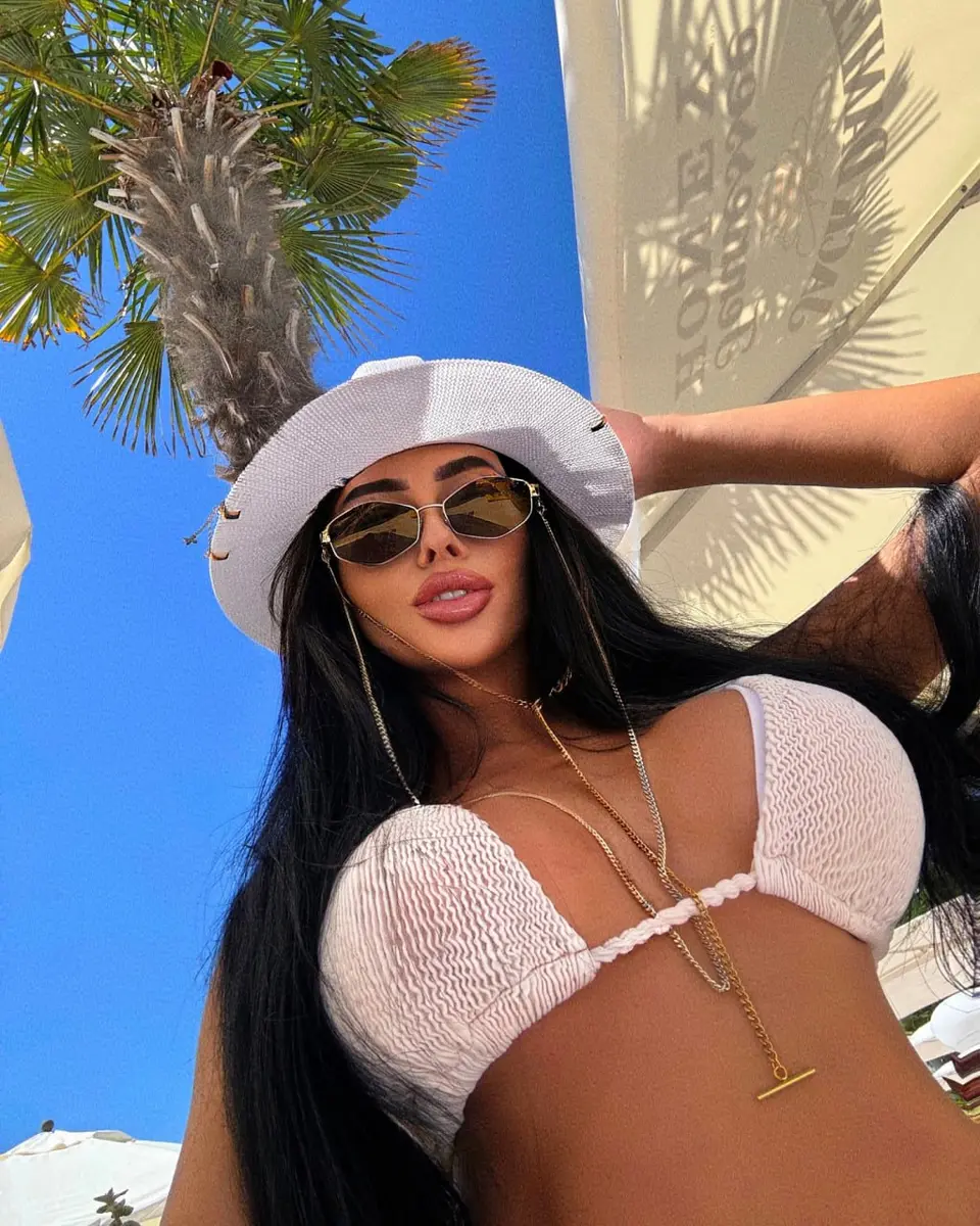 Amanda escort in Dubai