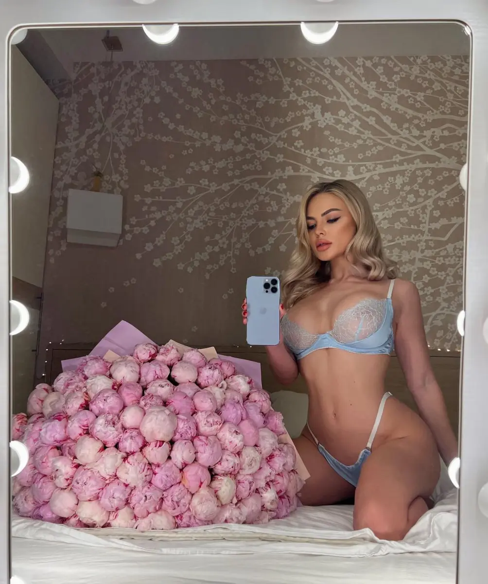 Anastasia escort in Dubai