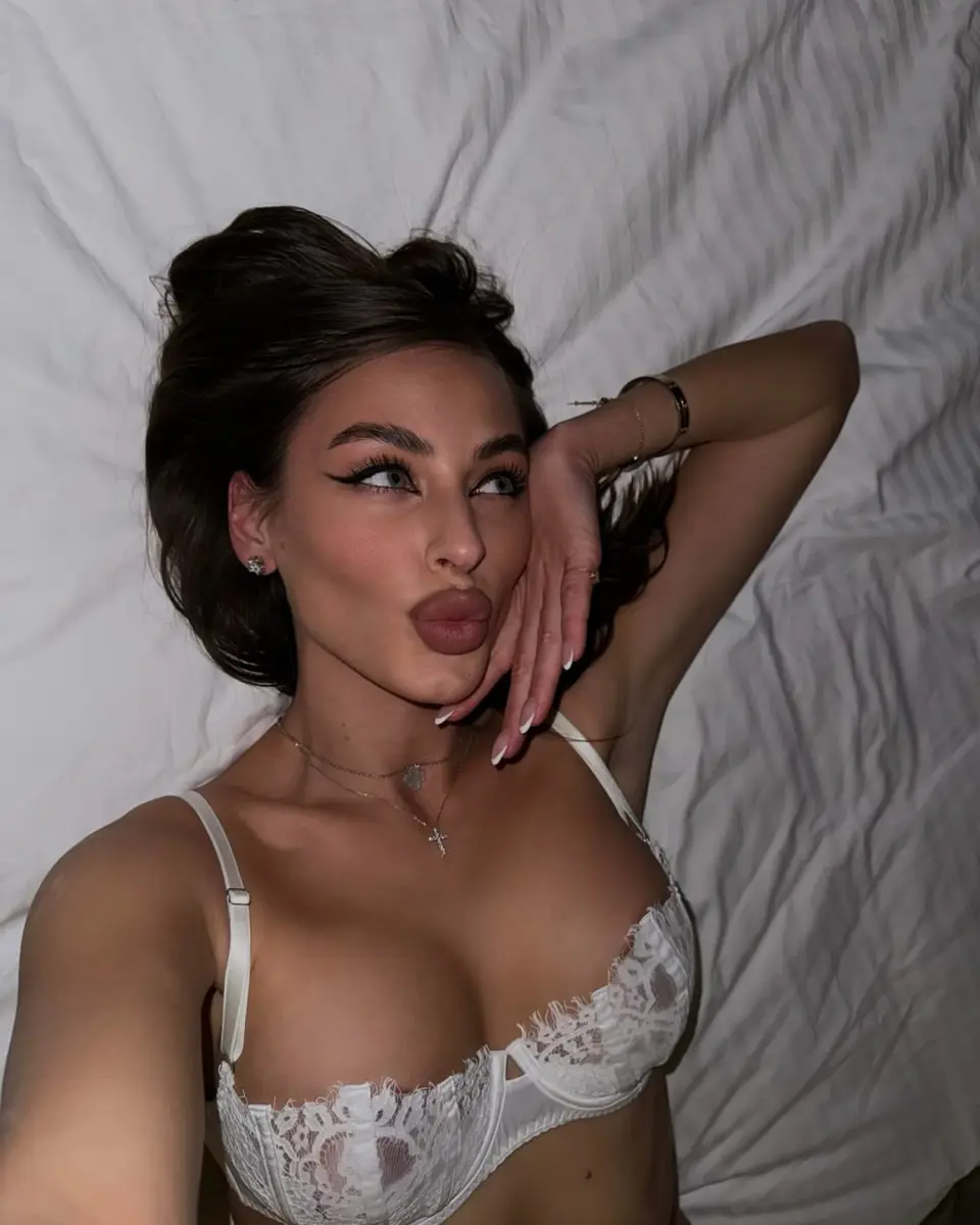 Dasha escort in Dubai