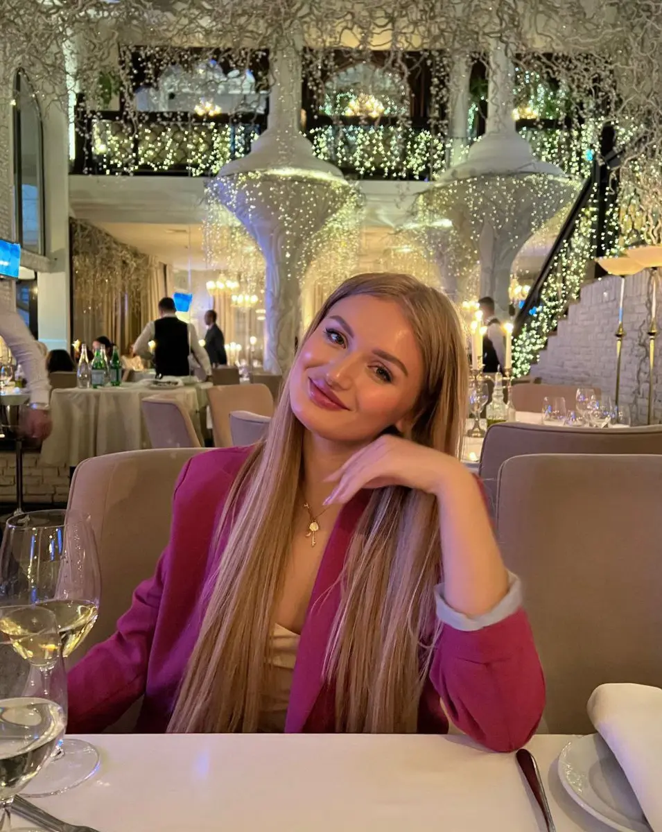 KATERINE escort in Dubai