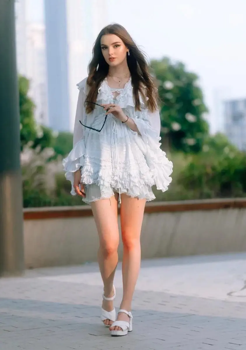 MARIA escort in Dubai