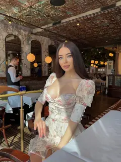 Milla escort in Dubai