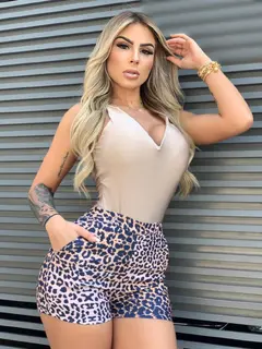 Monroe escort in Dubai