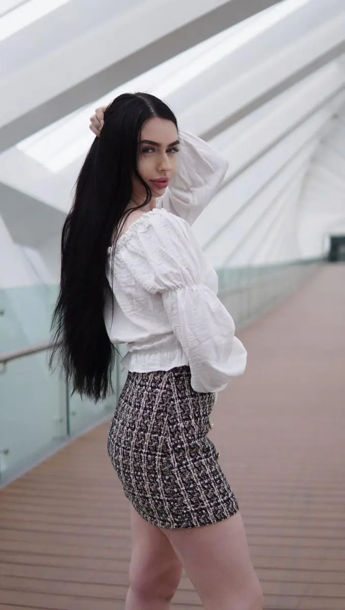 OLGA escort in Dubai