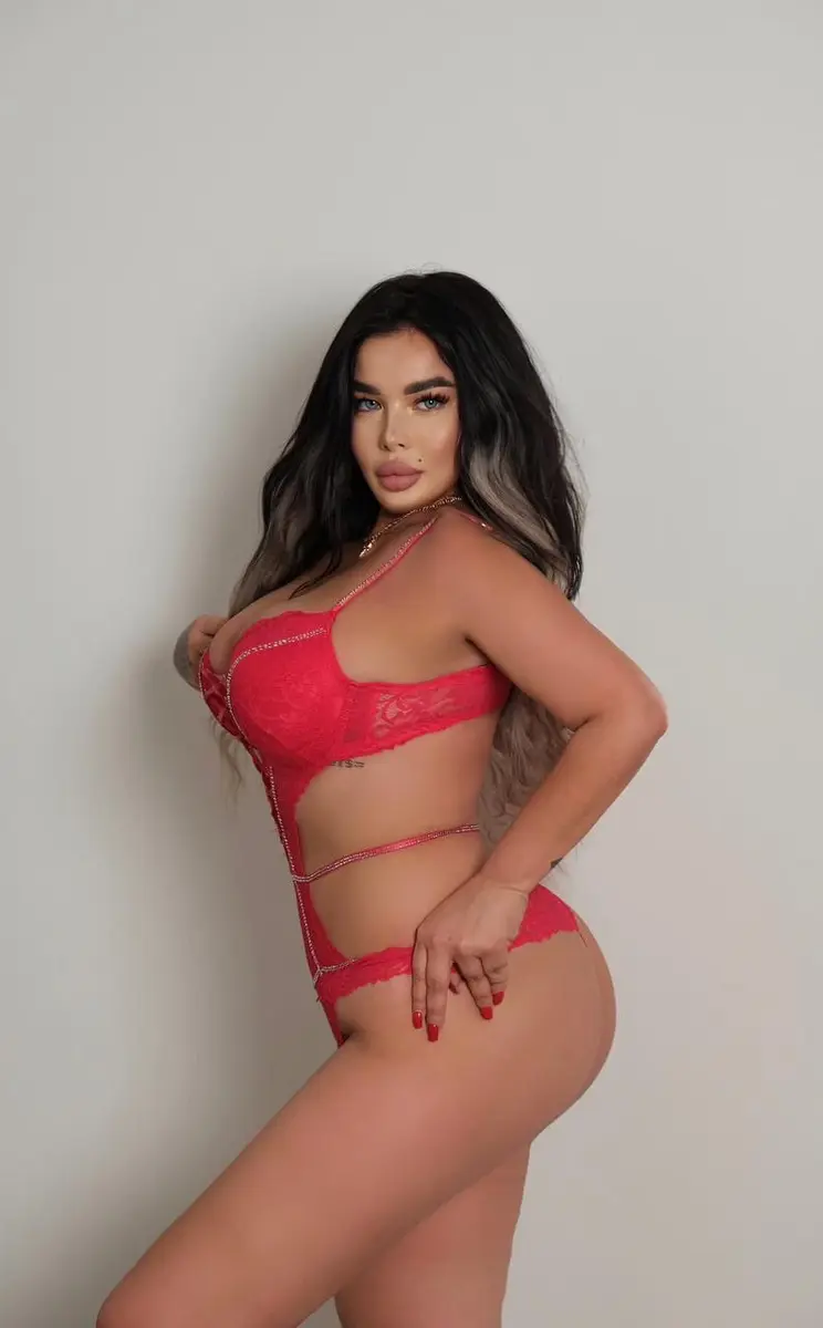 RINA escort in Dubai