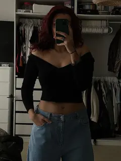 VICKY escort in Dubai